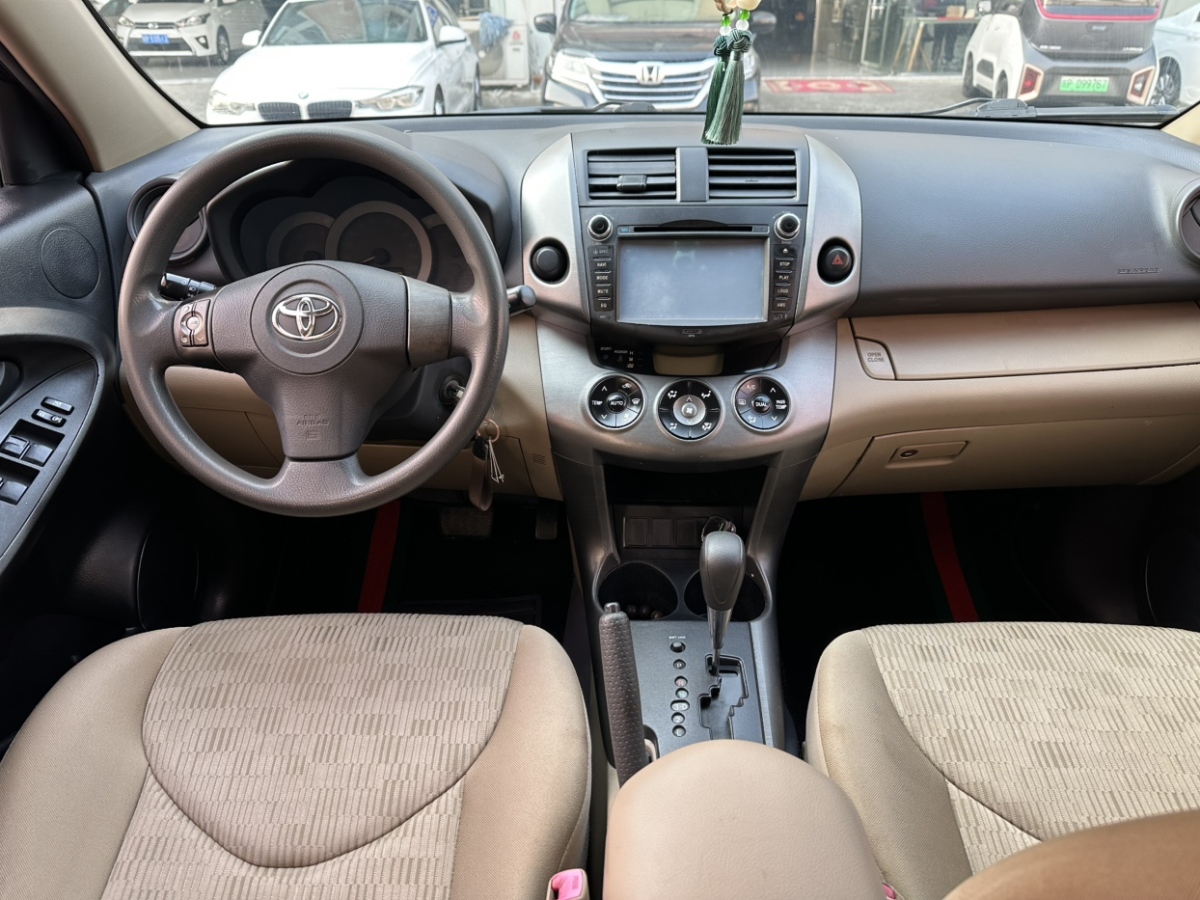 豐田 RAV4  2011款 2.0L 經(jīng)典版圖片