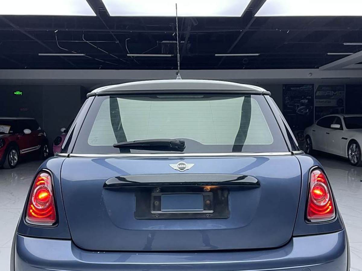 MINI COUNTRYMAN  2011款 1.6L COOPER Fun圖片