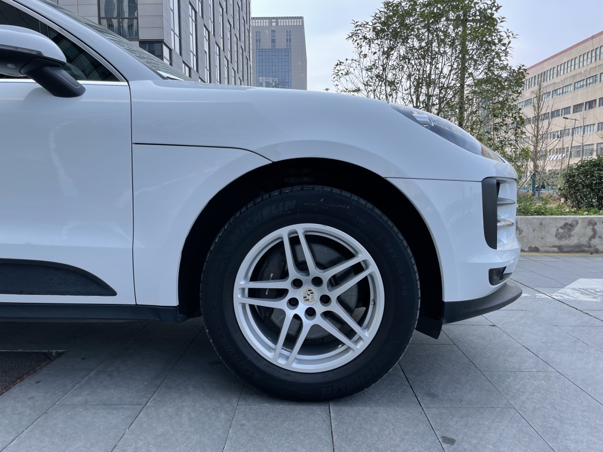 保時(shí)捷 Macan  2020款 Macan 2.0T圖片