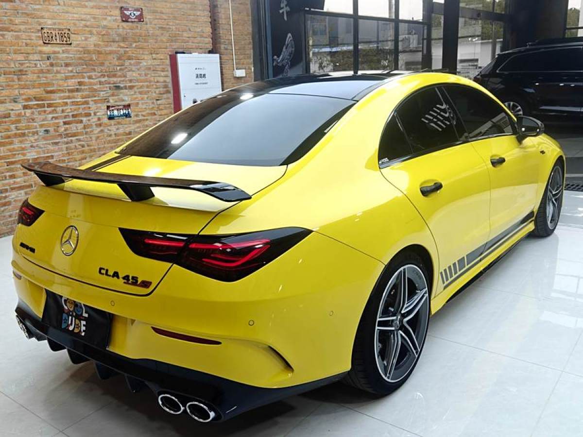 奔馳 奔馳CLA級(jí)AMG  2023款 AMG CLA 45 4MATIC+圖片