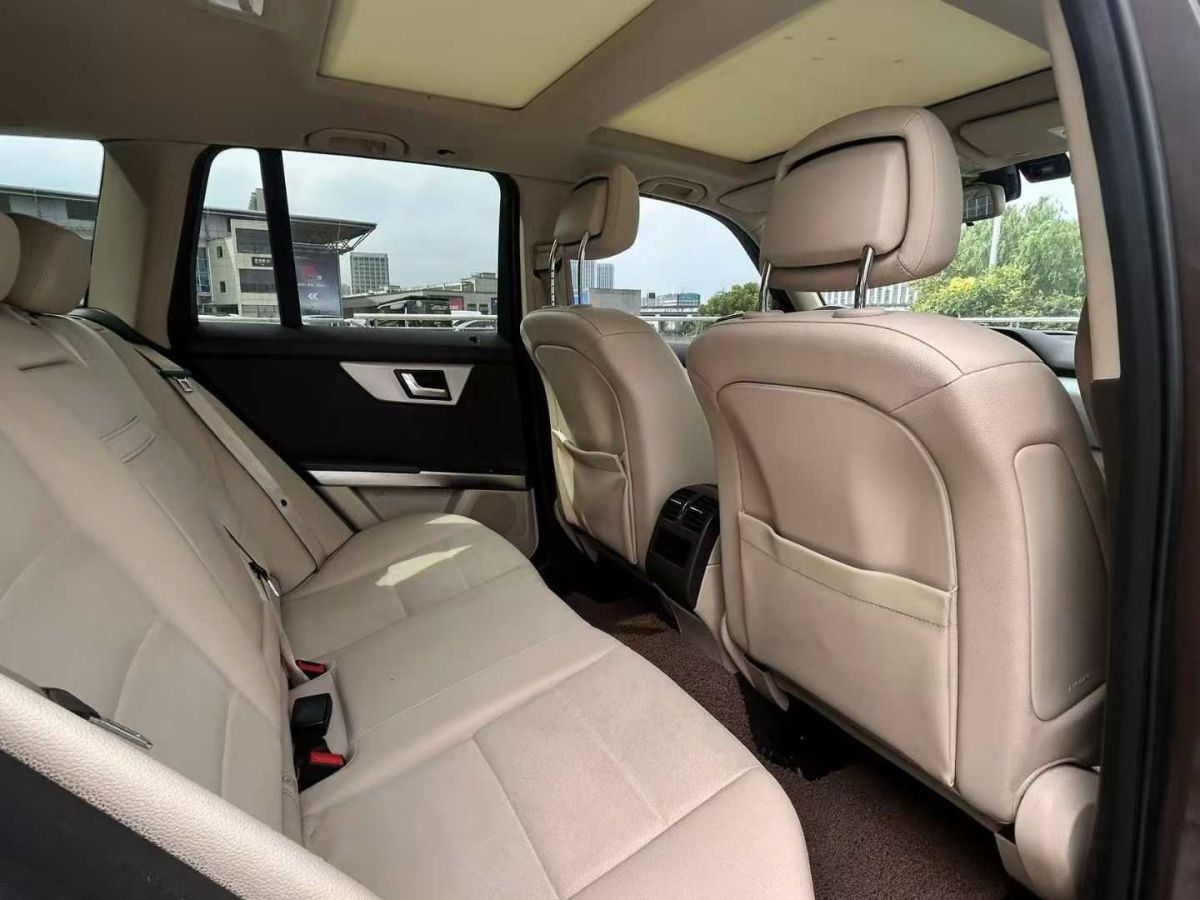 奔馳 奔馳GLK級  2015款 GLK 260 4MATIC 動感型 極致版圖片
