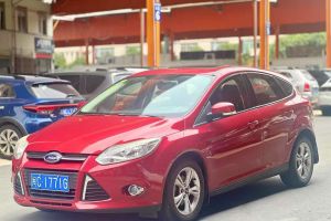 ?？怂?福特 三廂經(jīng)典 1.8L 自動基本型