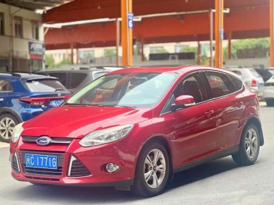 2013年7月 福特 福克斯 三廂經(jīng)典 1.8L 自動(dòng)基本型圖片