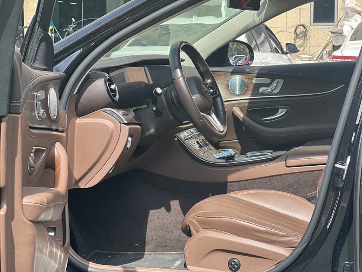 2019年6月奔馳 奔馳E級  2019款 E 350 L 4MATIC