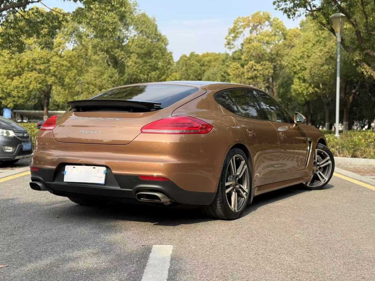 保時(shí)捷 Panamera  2014款 Panamera 4 3.0T圖片