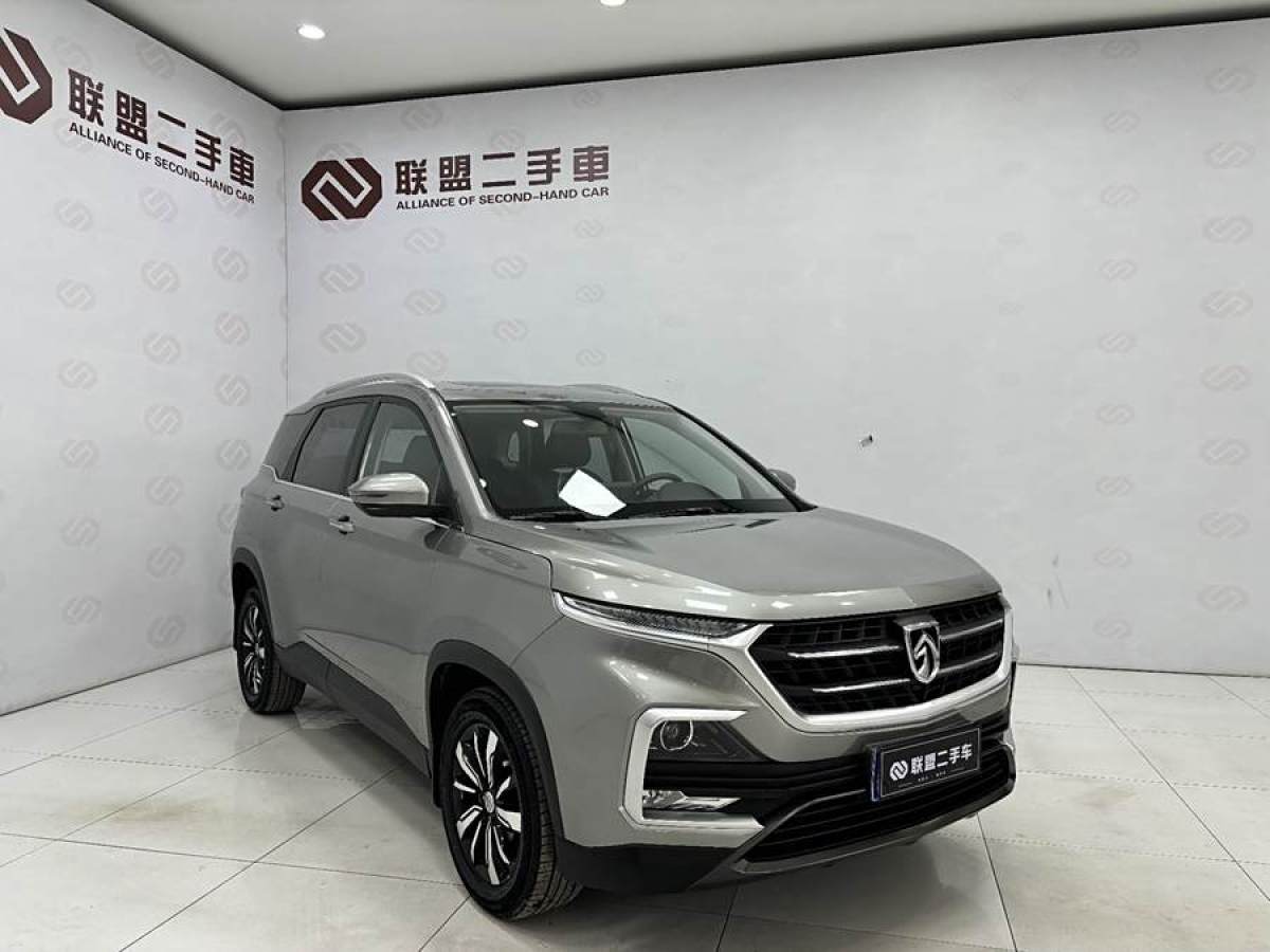 寶駿 530  2019款  1.5T CVT尊貴型 國VI圖片