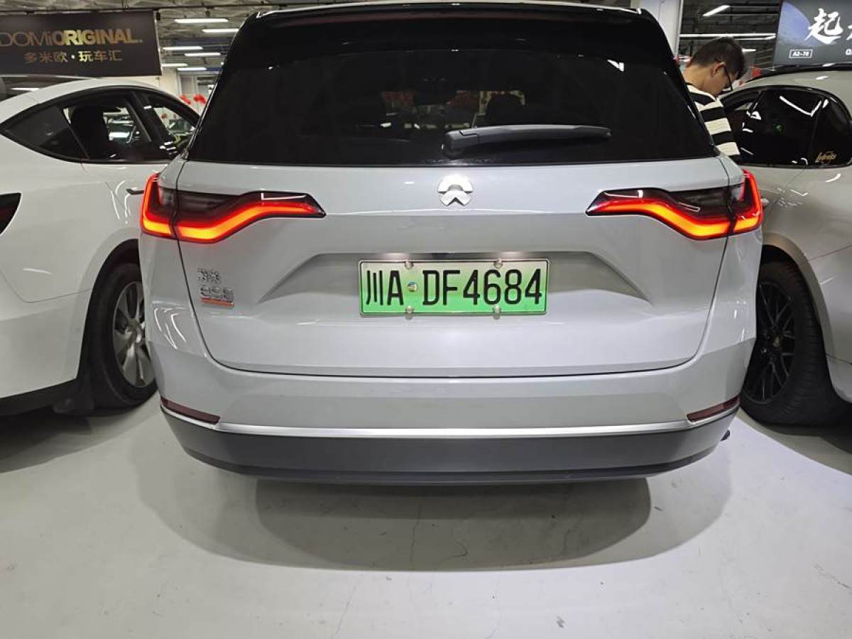 蔚來 ES8  2020款 580KM 基準(zhǔn)版 六座版圖片