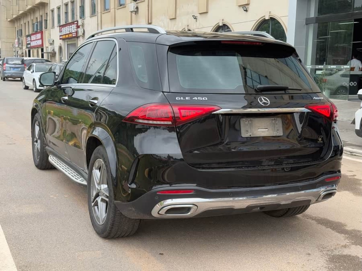 奔馳 奔馳GLE  2020款 改款 GLE 450 4MATIC 豪華型圖片