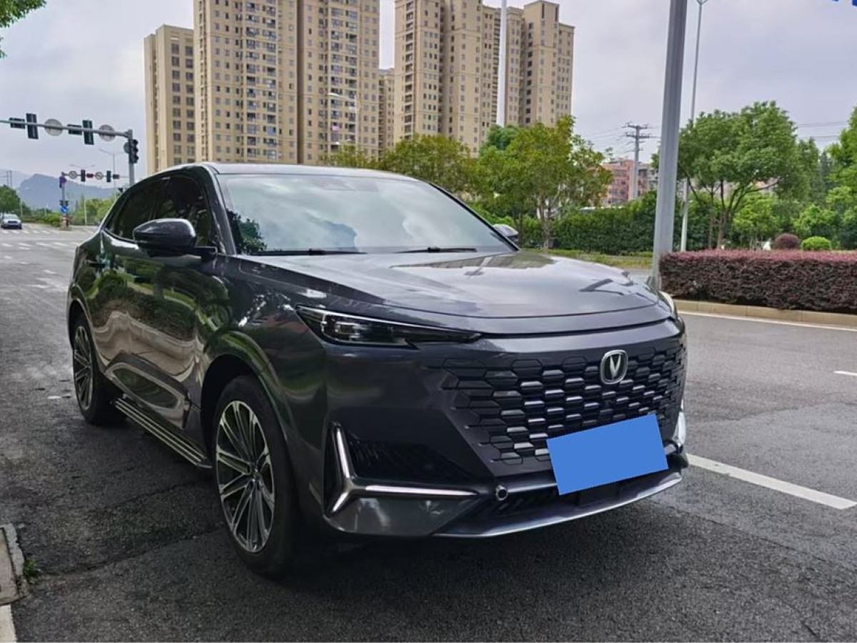 長(zhǎng)安 長(zhǎng)安UNI-K  2021款 2.0T 尊貴型圖片