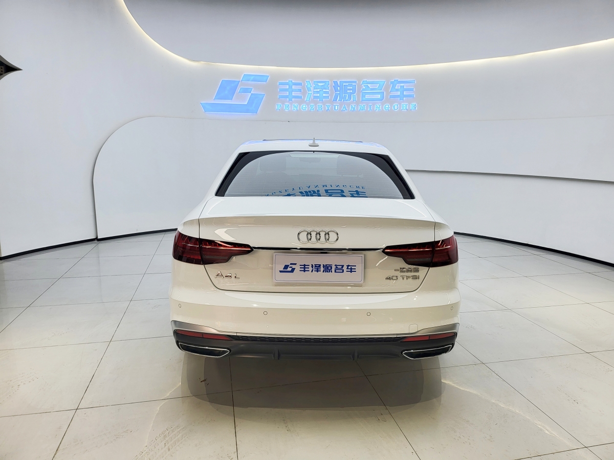 奧迪 奧迪A4L  2022款 40 TFSI 時尚動感型圖片