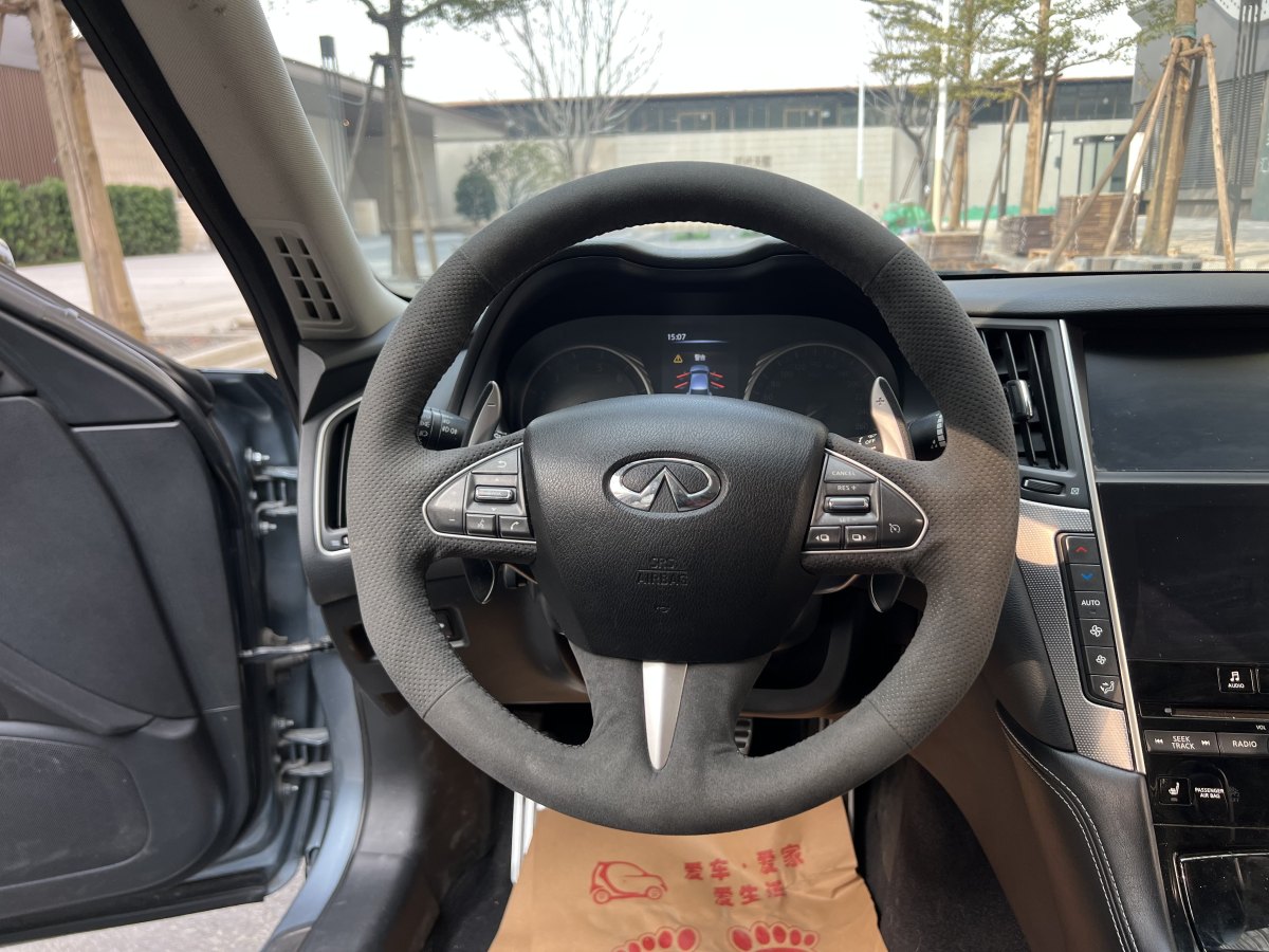 英菲尼迪 Q50  2014款 3.7L 豪華運(yùn)動版圖片