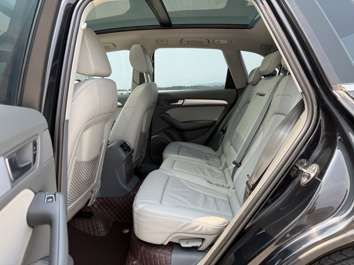 奧迪 奧迪Q5  2013款 40 TFSI 技術(shù)型圖片