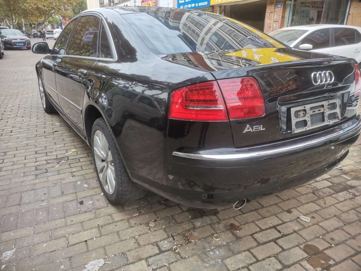 奧迪 奧迪A8  2009款 A8L 2.8 FSI 標(biāo)準(zhǔn)型圖片