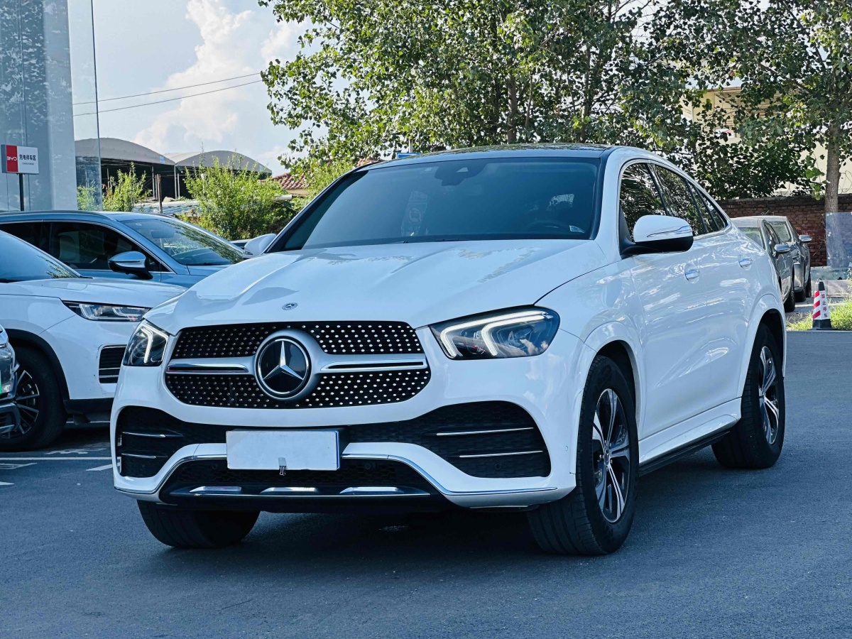 奔驰 奔驰GLE轿跑  2023款 GLE 350 4MATIC 轿跑SUV 时尚型图片