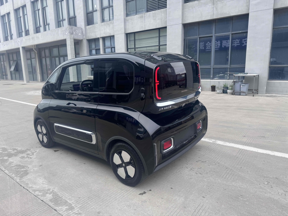 2023年3月寶駿 寶駿KiWi EV  2023款 智奢版 三元鋰