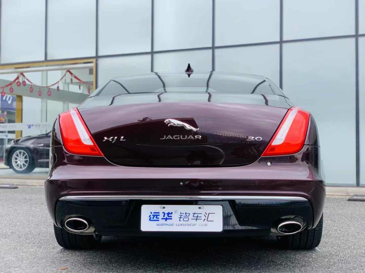 捷豹 XJ  2019款 XJL 3.0 SC 兩驅(qū)典雅商務(wù)版圖片