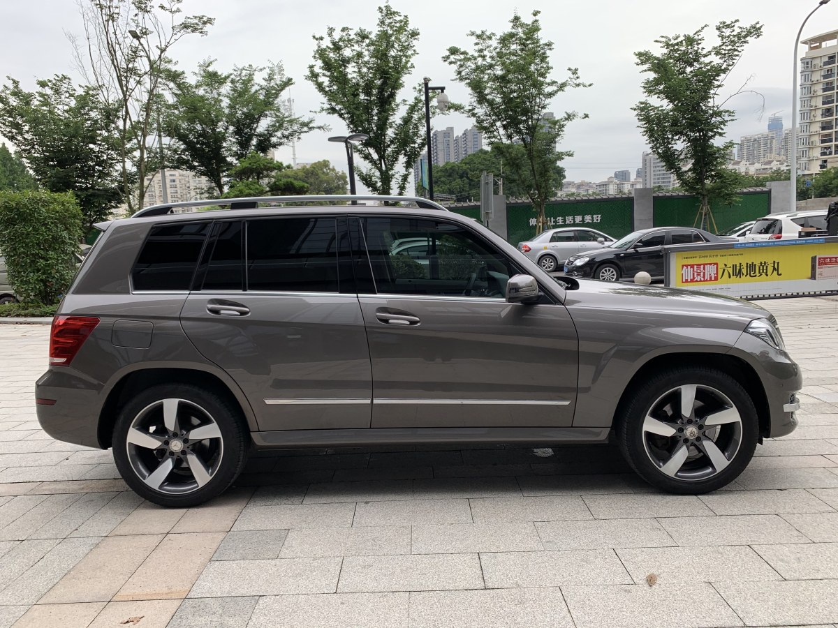 2014年3月奔驰 奔驰GLK级  2013款 GLK 300 4MATIC 时尚型