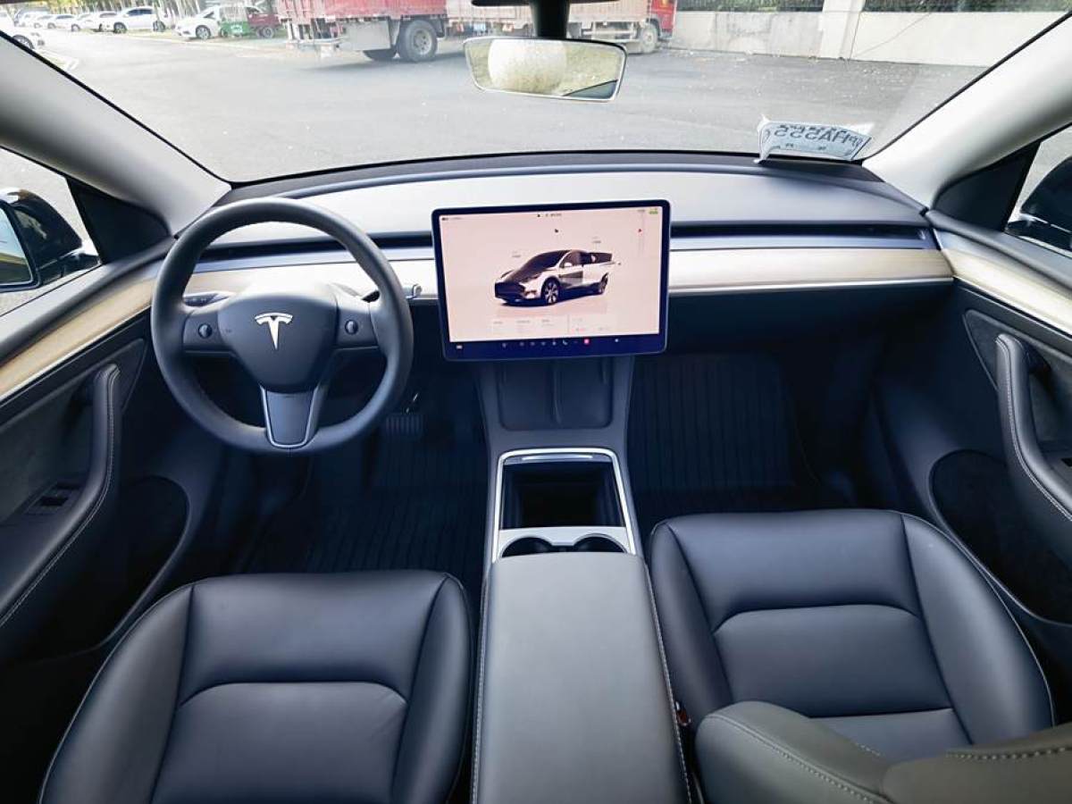 特斯拉 Model Y  2022款 改款 長(zhǎng)續(xù)航全輪驅(qū)動(dòng)版圖片