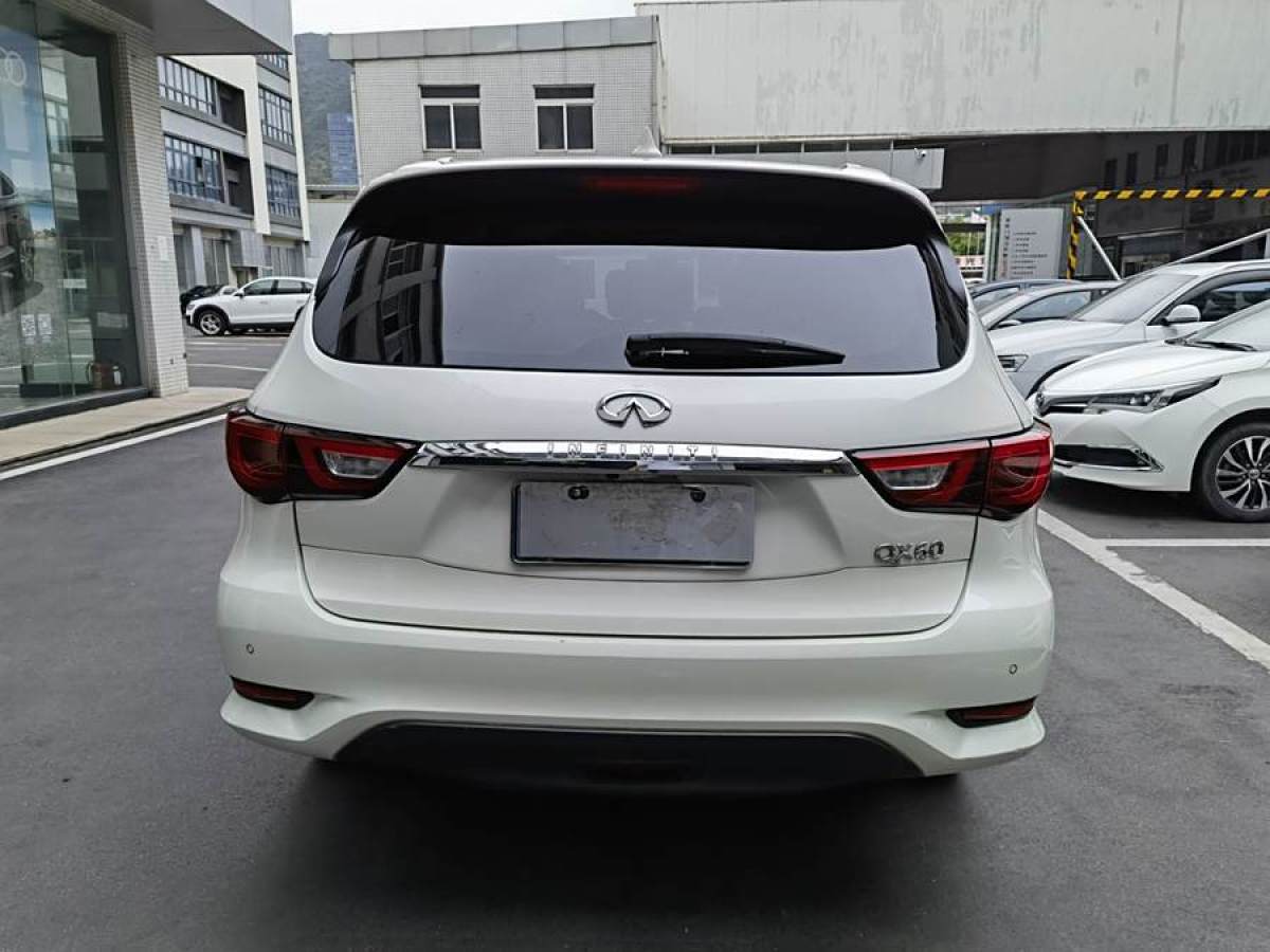 英菲尼迪 QX60  2020款 2.5 S/C Hybrid 兩驅卓越版 國VI圖片