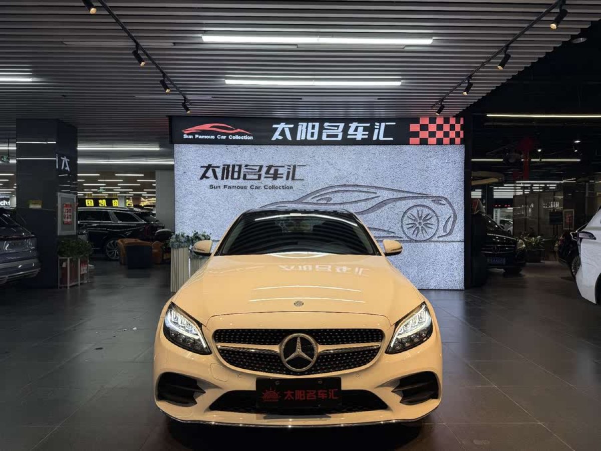 奔馳 奔馳C級  2020款 改款 C 260 L 運(yùn)動版圖片