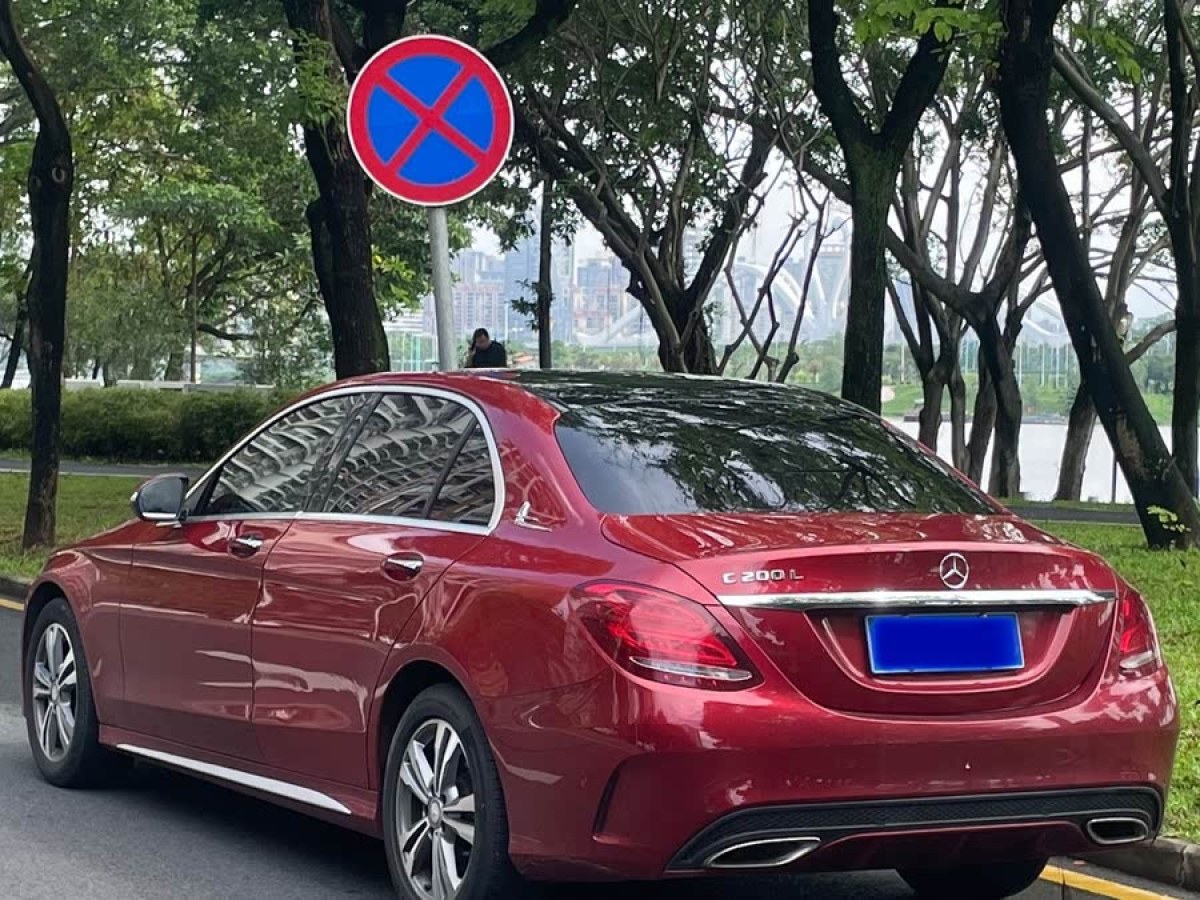 奔馳 奔馳C級  2016款 C 200 L 運(yùn)動型圖片