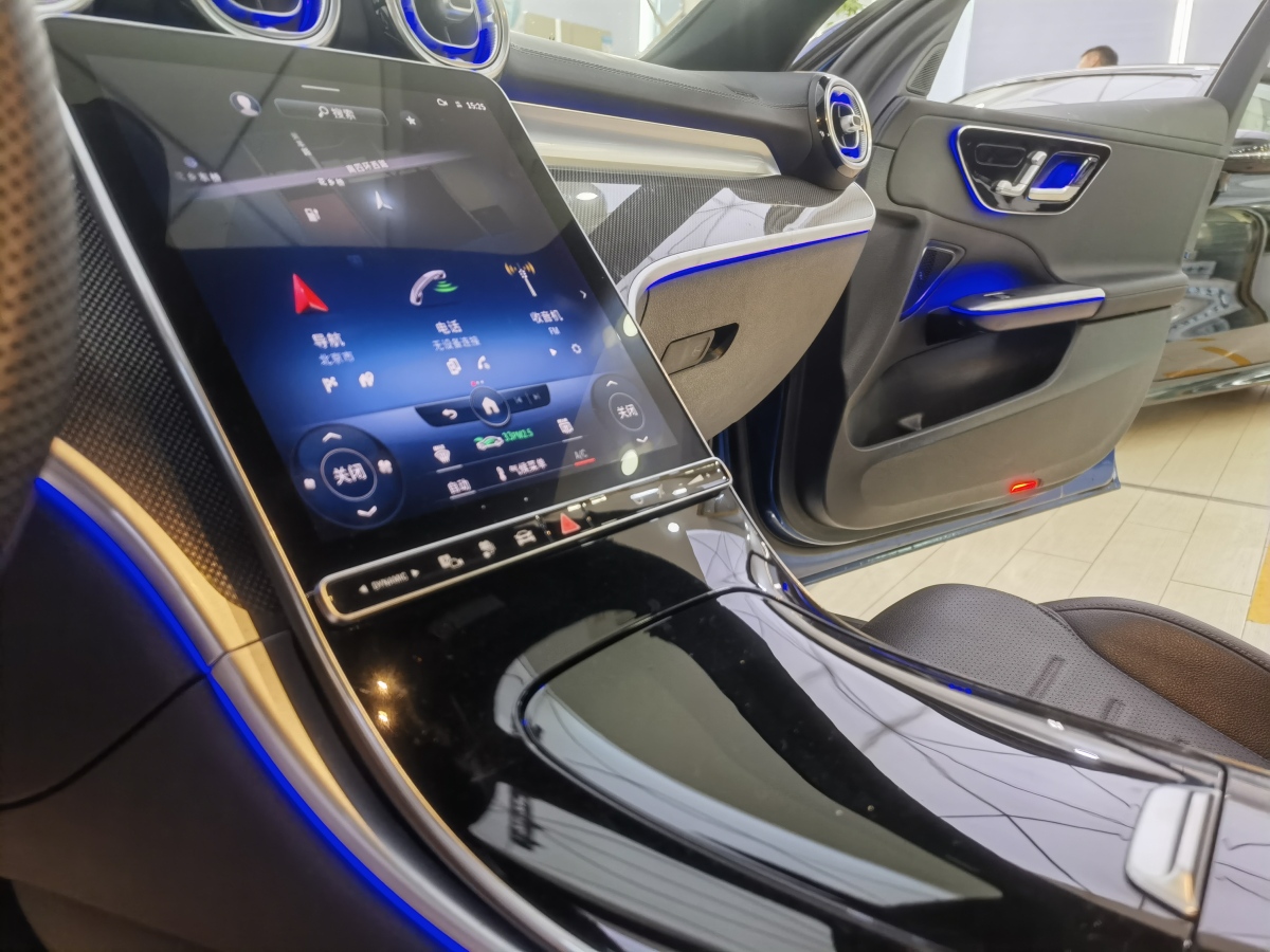 2022年9月奔驰 奔驰C级新能源  2023款 改款 C 350 eL