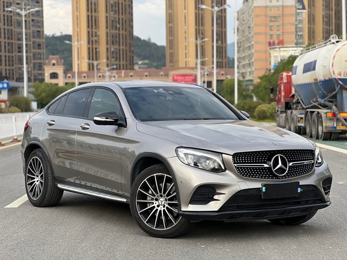 2019年3月奔馳 奔馳GLC轎跑 AMG  2017款 AMG GLC 43 4MATIC 轎跑SUV