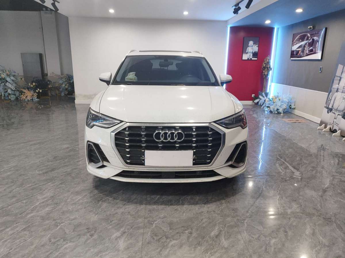 奧迪 奧迪Q3  2019款  35 TFSI 進取動感型圖片