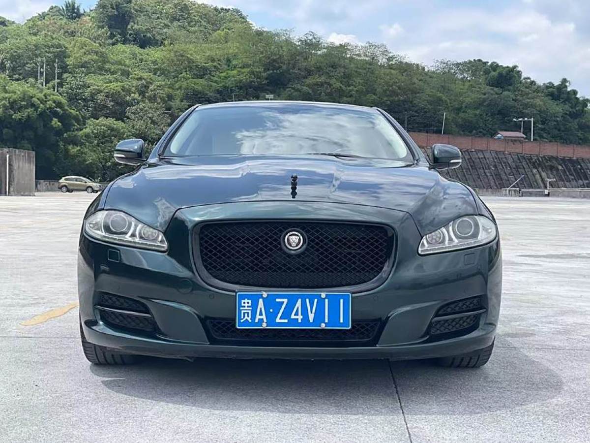 捷豹 XJ  2013款 XJL 3.0 SC 全景商務(wù)版圖片