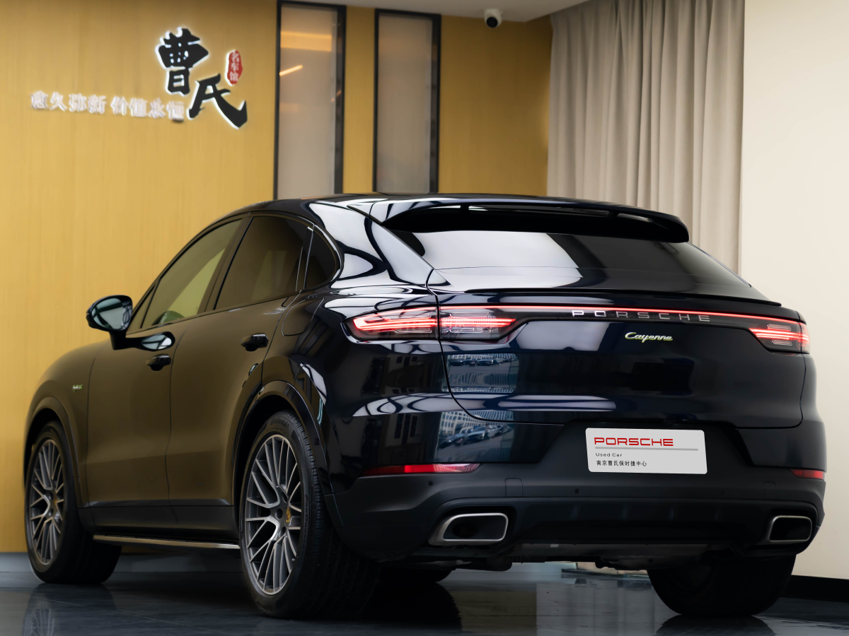 保時(shí)捷 Cayenne新能源  2020款 Cayenne E-Hybrid Coupé 2.0T圖片