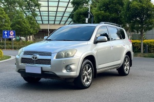 RAV4榮放 豐田 特享版 2.4L 自動四驅(qū)尊崇