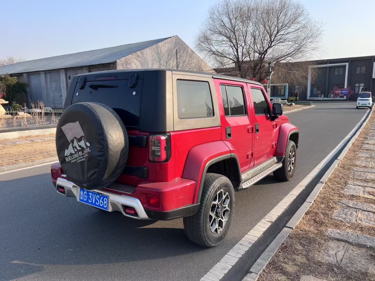 北京 BJ40  2019款  PLUS 2.3T 自動四驅(qū)尊享版 國VI圖片