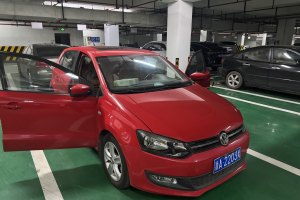 Polo 大众 1.4L 自动致酷版