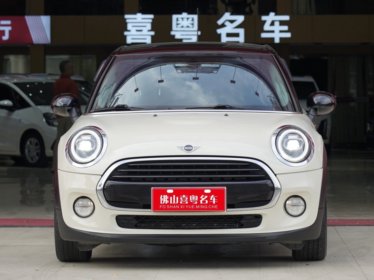 MINI MINI  2018款 1.5T COOPER 經(jīng)典派 五門版圖片