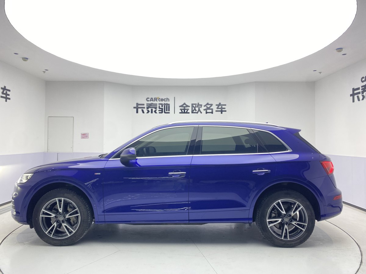 2019年2月奧迪 奧迪Q5L  2018款  45 TFSI 尊享時(shí)尚型 國(guó)VI