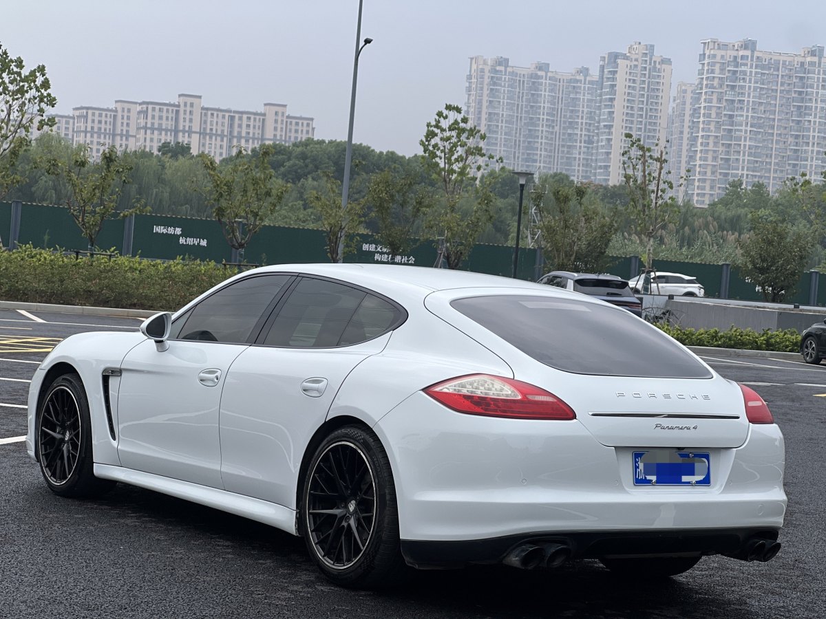 保時(shí)捷 Panamera  2010款 Panamera 4 3.6L圖片