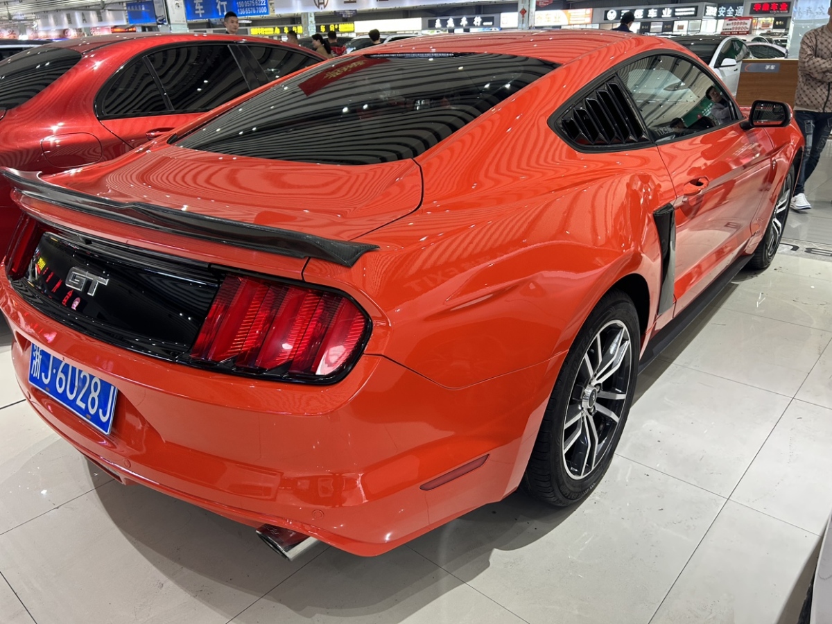 2016年4月福特 Mustang  2016款 2.3T 运动版