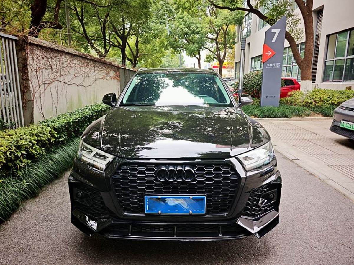 奧迪 奧迪Q5L  2020款 45 TFSI 尊享運(yùn)動(dòng)型圖片