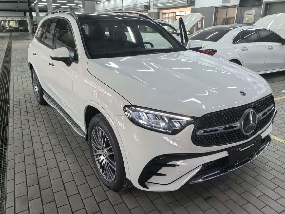 奔馳 奔馳GLC  2024款 改款 GLC 300 L 4MATIC 動(dòng)感型 5座圖片
