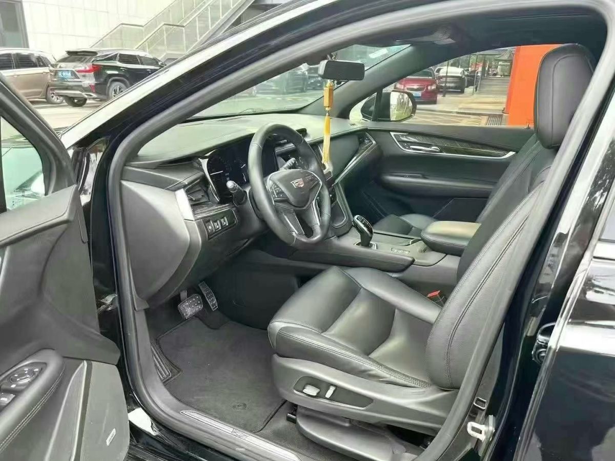 凱迪拉克 XT6  2019款 28T 四驅(qū)豪華型圖片