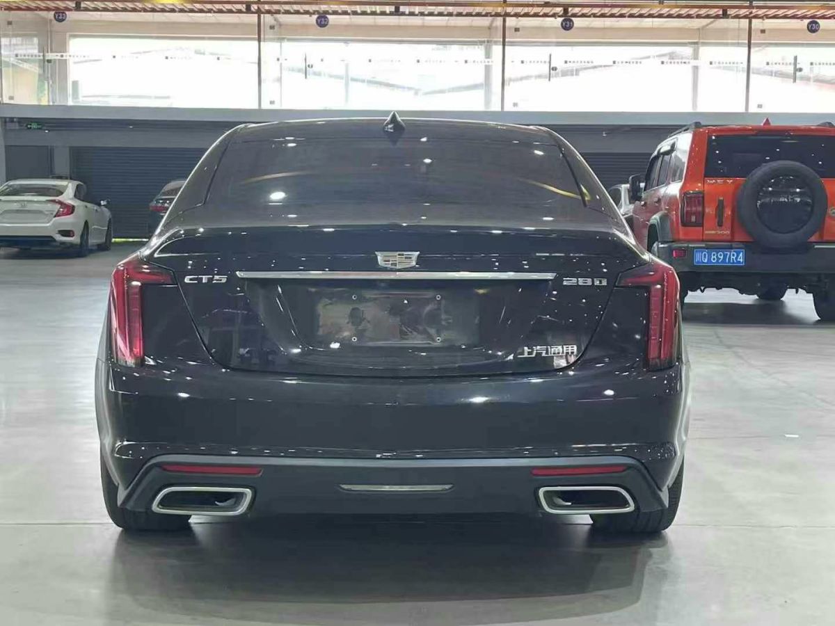 凱迪拉克 XT5  2022款 2.0T 兩驅(qū)豪華型圖片