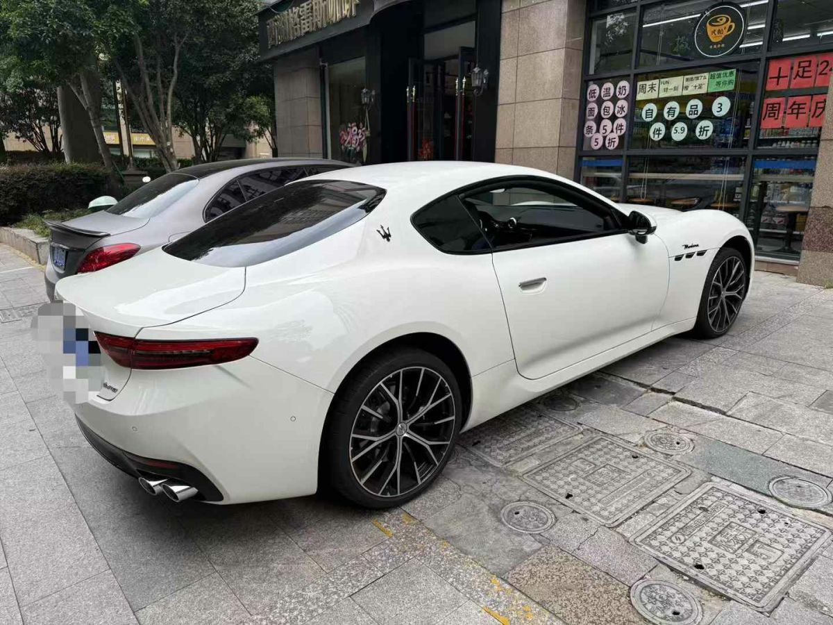 瑪莎拉蒂 GranCabrio  2024款 3.0T Trofeo圖片