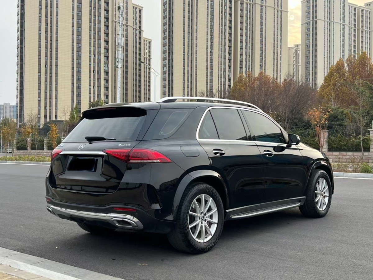 奔馳 奔馳GLE  2024款 改款 GLE 350 4MATIC 時(shí)尚型圖片