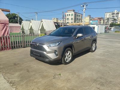 2022年2月 豐田 RAV4榮放 2.0L CVT兩驅(qū)都市版圖片