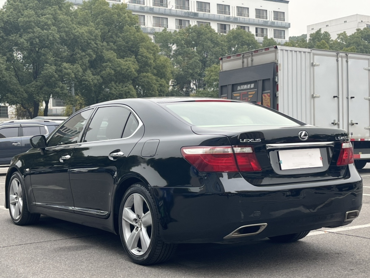 雷克薩斯 LS  2006款 LS460L 尊貴加長版圖片