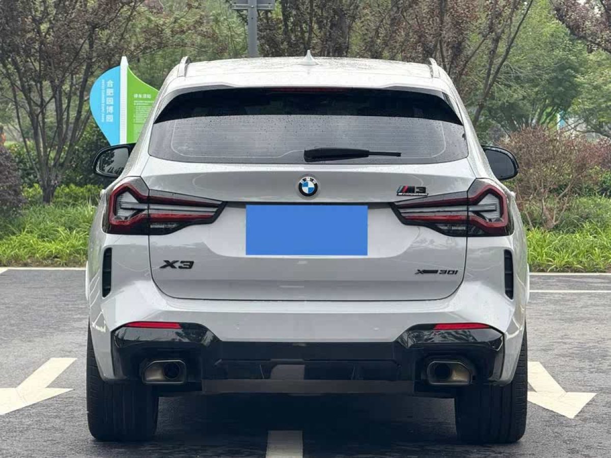 寶馬 寶馬X3  2022款 改款 xDrive30i 領(lǐng)先型 M曜夜套裝圖片