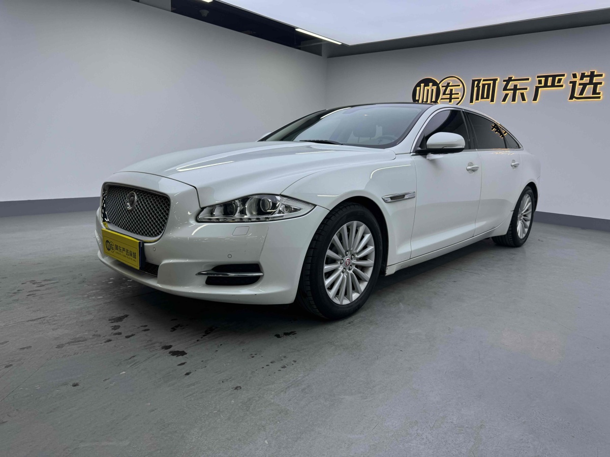 捷豹 XJ  2015款 XJL 2.0T 典雅商務(wù)80周年典藏版圖片