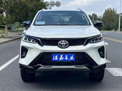 2018年12月 豐田 Fortuner(進口) 2.7L 中東版圖片