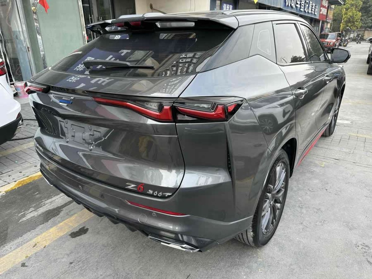 長安歐尚 長安歐尚Z6  2023款 藍(lán)鯨 1.5T DCT智尊型圖片