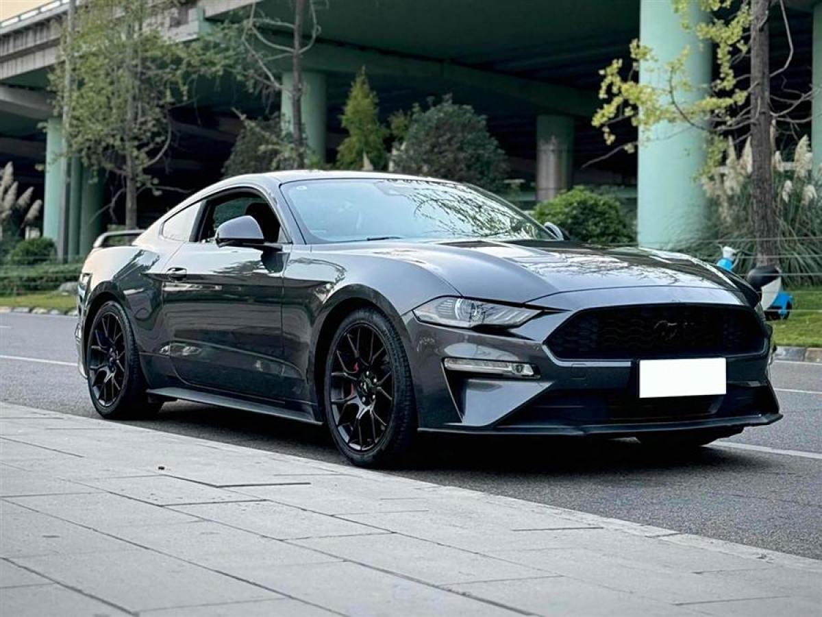 2019年10月福特 Mustang  2019款 2.3L EcoBoost